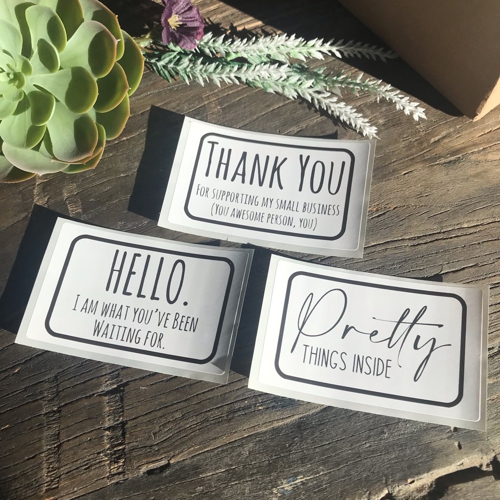 3/$20 📦 25 Lg labels for shipping/packaging